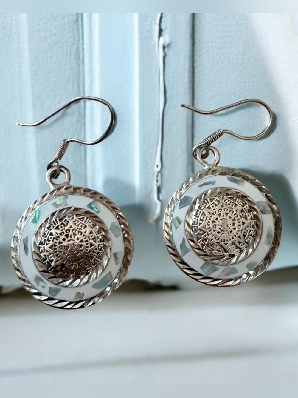 Vintage 925 Sterling Silver Mexican Aztec Calendar Inlay Dangle Earrings